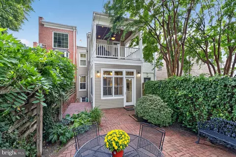 Exterior - 138 D St SE, Washington, DC 20003 photo 2 of 9