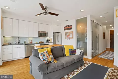 435 R St NW #301, Washington, DC 20001