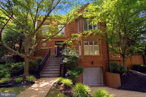 5430 Chevy Chase Pkwy NW, Washington, DC 20015