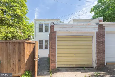 Exterior - 3514 34th St NW, Washington, DC 20008 photo 4 of 4