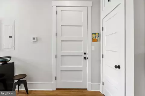 Entry Way - 504 C St NE #4, Washington, DC 20002 photo 2 of 5