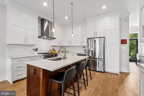 Kitchen - 504 C St NE #4, Washington, DC 20002 photo 7 of 7