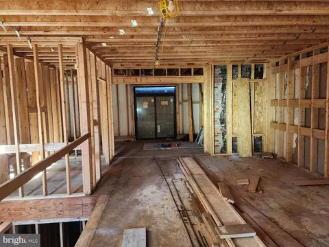 Entry Way - 1616 E Street St NE, Washington, DC 20002 photo 3 of 19