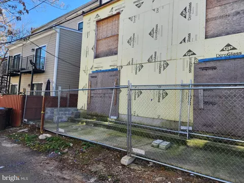 Exterior - 1616 E Street St NE, Washington, DC 20002 photo 3 of 3