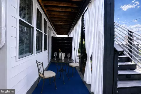 Exterior - 2228 40th St NW #2, Washington, DC 20007 photo 3 of 9