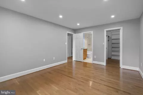 Bedroom - 3203 Sutton Pl NW #C, Washington, DC 20016 photo 2 of 5