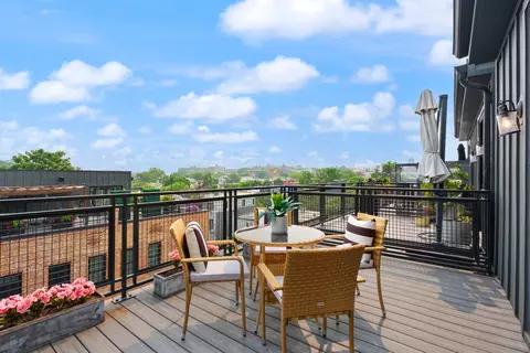 774 Girard St NW #6W, Washington, DC 20001