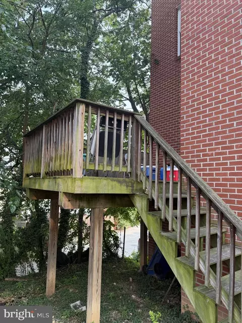 1281 Penn St NE, Washington, DC 20002 photo 4
