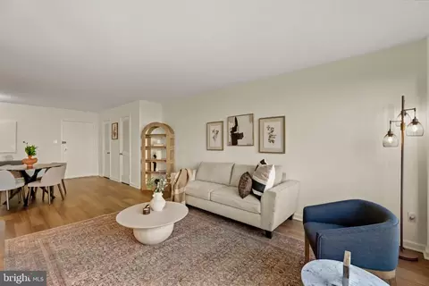 Living - Undisclosed, Washington, DC 20016 photo 8 of 9