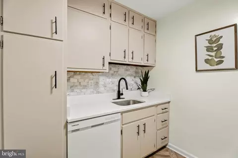 Kitchen - Undisclosed, Washington, DC 20016 photo 3 of 3