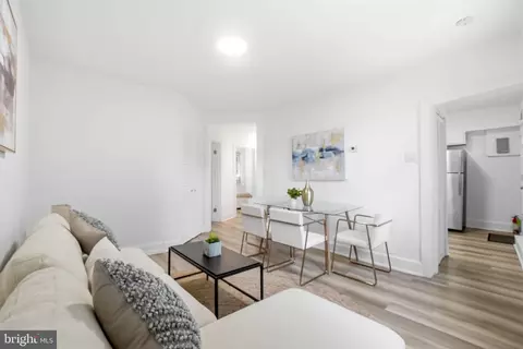 Entry Way - 2015 4th St NE, Washington, DC 20002 photo 6 of 6