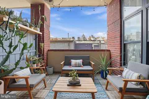 Exterior - 2328 Champlain St NW #302, Washington, DC 20009 photo 1 of 6