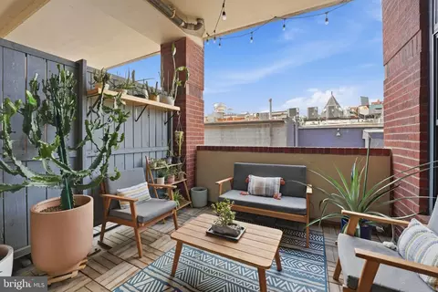 Exterior - 2328 Champlain St NW #302, Washington, DC 20009 photo 2 of 6