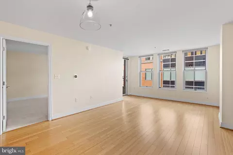 Living - 915 E Street St NW #1202, Washington, DC 20004 photo 5 of 7