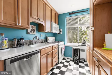 Kitchen - 4100 W Street St NW #314, Washington, DC 20007 photo 5 of 6