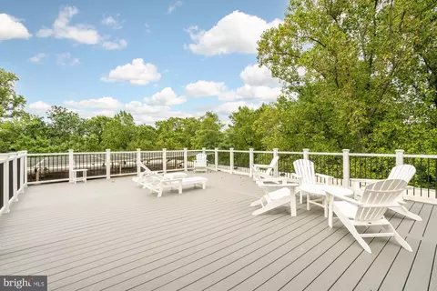 Exterior - 4100 W Street St NW #314, Washington, DC 20007 photo 3 of 3