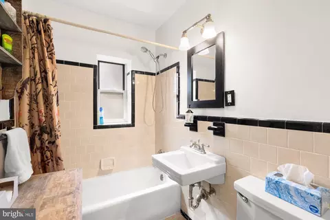 Bath - 4100 W Street St NW #314, Washington, DC 20007 photo 1 of 1