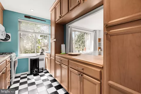 Kitchen - 4100 W Street St NW #314, Washington, DC 20007 photo 4 of 6