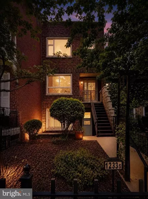 1233 S Street St NW, Washington, DC 20009