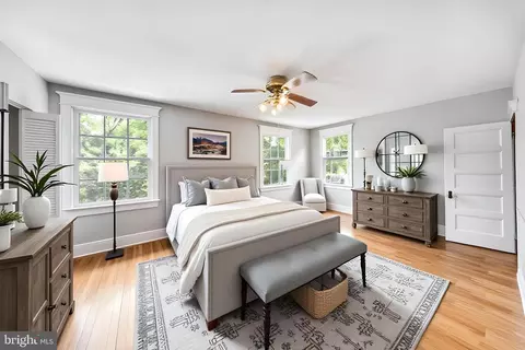 Bedroom - 3107 34th St NW, Washington, DC 20008 photo 4 of 11