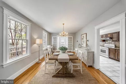 Dining - 3107 34th St NW, Washington, DC 20008 photo 1 of 2