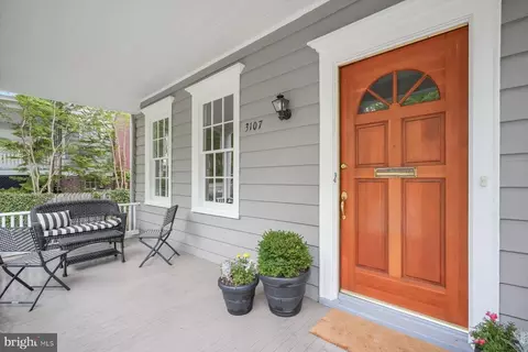 Exterior - 3107 34th St NW, Washington, DC 20008 photo 4 of 7
