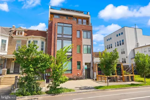 811 Upshur St NW #6, Washington, DC 20011