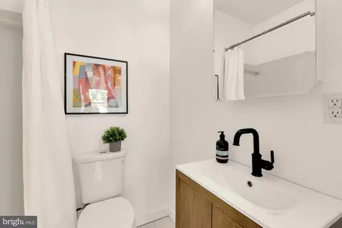 Bath - 2129 10th St NW, Washington, DC 20001 photo 1 of 2