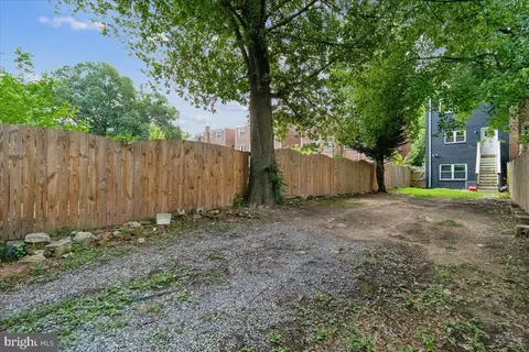Exterior - 4120 E Capitol St NE, Washington, DC 20019 photo 9 of 20