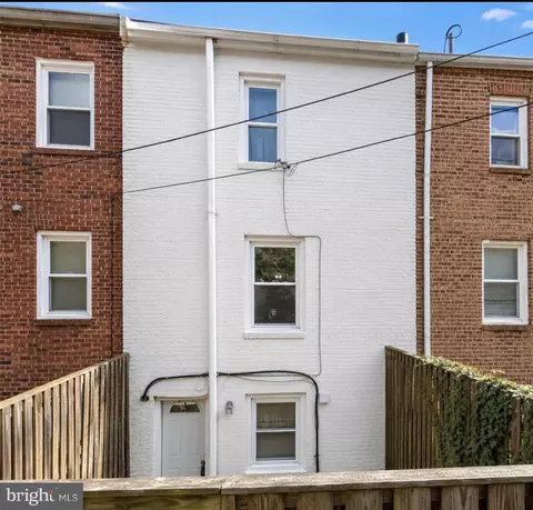 1705 Seaton St NW, Washington, DC 20009