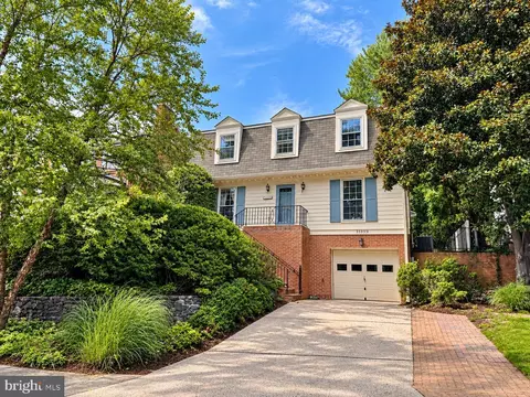 3503 12 Livingston St NW, Washington, DC 20015