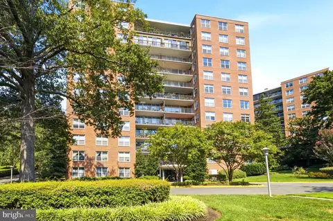 3900 Watson Pl NW #B-G1H, Washington, DC 20016