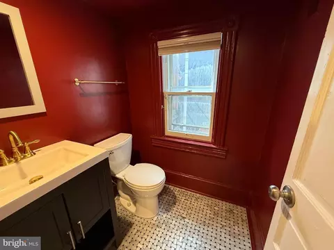 Bath - 509 3rd St NE, Washington, DC 20002 photo 1 of 4
