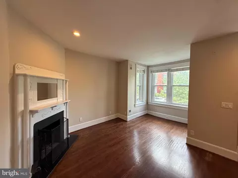 Living - 509 3rd St NE, Washington, DC 20002 photo 3 of 5