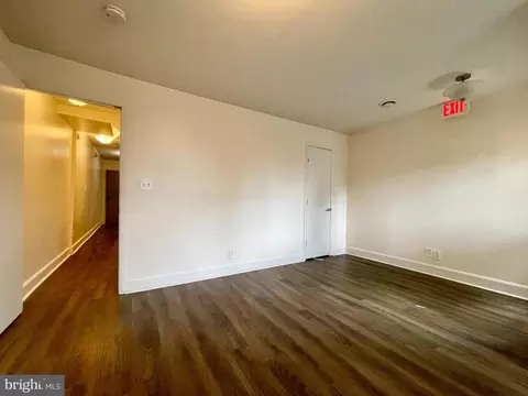 Living - 1012 Florida Ave NE, Washington, DC 20002 photo 4 of 10