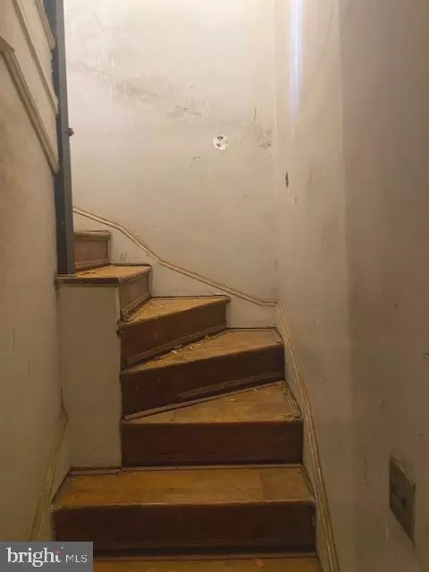 1733 L St NE, Washington, DC 20002 photo 10