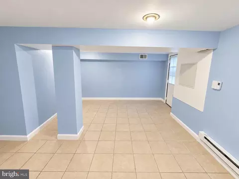 Living - 2005 Benning Rd NE, Washington, DC 20002 photo 4 of 4