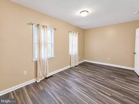 Bedroom - 2005 Benning Rd NE, Washington, DC 20002 photo 2 of 3