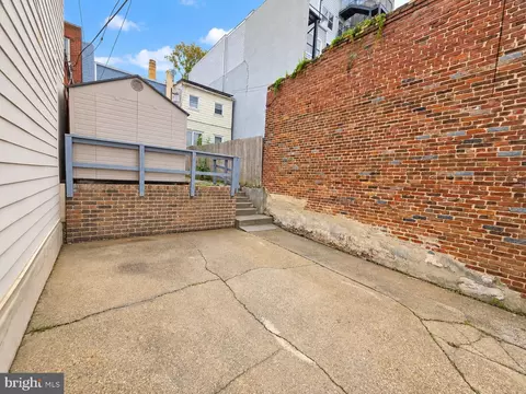 Exterior - 2005 Benning Rd NE, Washington, DC 20002 photo 8 of 8
