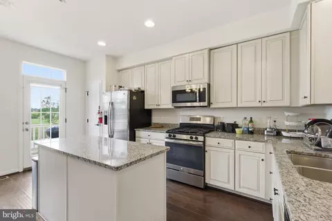 Kitchen - 3431 10th Pl SE, Washington, DC 20032 photo 1 of 3