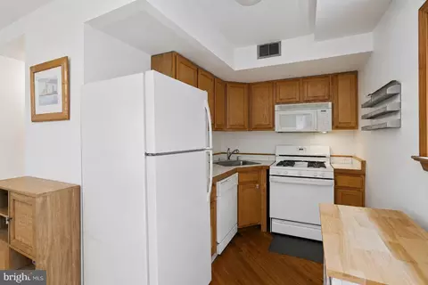 Kitchen - 623 5th St NE, Washington, DC 20002 photo 1 of 5