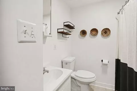 Bath - 623 5th St NE, Washington, DC 20002 photo 3 of 4