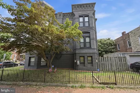 401 M St NE, Washington, DC 20002 photo 2