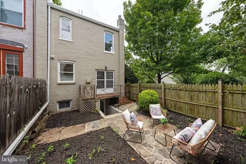 Exterior - 1640 33rd St NW, Washington, DC 20007 photo 5 of 6