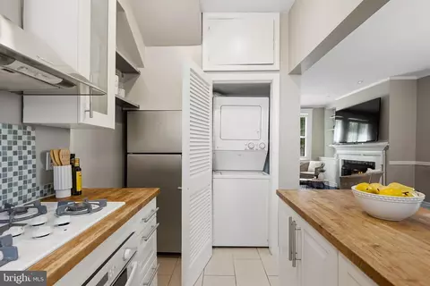 Other - 1640 33rd St NW, Washington, DC 20007 photo 6 of 15