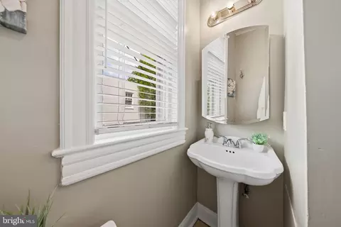 Bath - 1640 33rd St NW, Washington, DC 20007 photo 1 of 2
