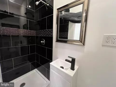 Bath - 1278 Morse St NE, Washington, DC 20002 photo 4 of 5