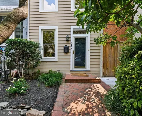 Other - 514 13th St SE, Washington, DC 20003 photo 1 of 8