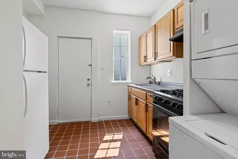 Other - 515 13th St NE, Washington, DC 20002 photo 2 of 6