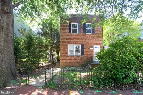 609 Independence Ave SE, Washington, DC 20003 photo 9